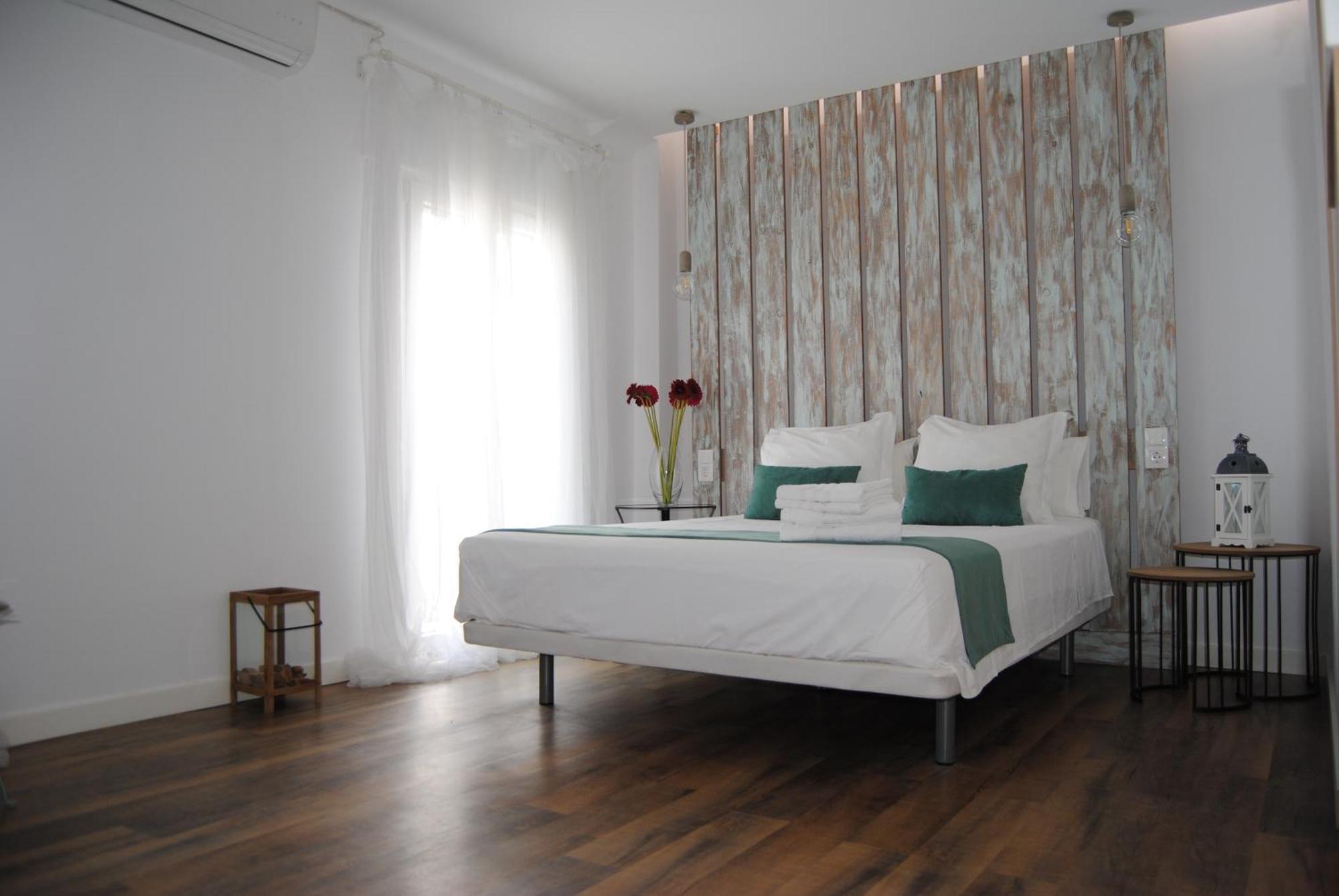 קוניל דה לה פרונטרה Conil Apartamentos La Dama Y El Vagabundo מראה חיצוני תמונה